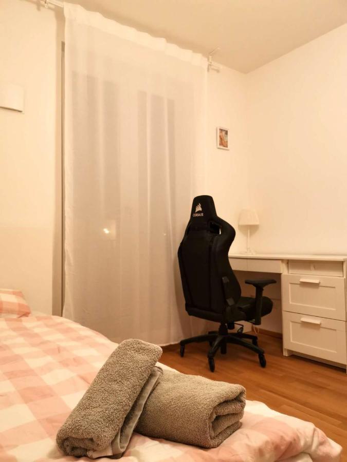 Gemuetliches Privatzimmer In Geraeumiger Gemeinschaftswohnung Dresden Ngoại thất bức ảnh